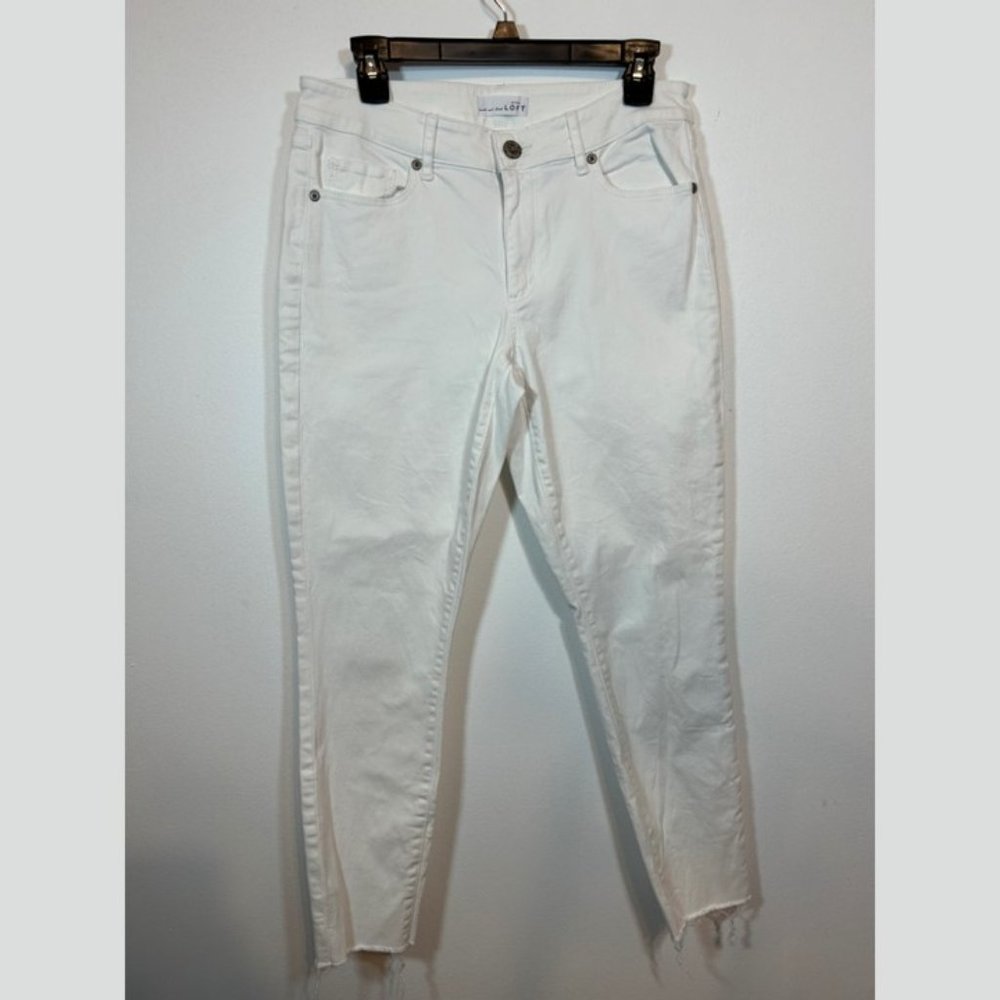 LOFT | White Jeans Curvy Skinny Jeans with Frayed Ankles